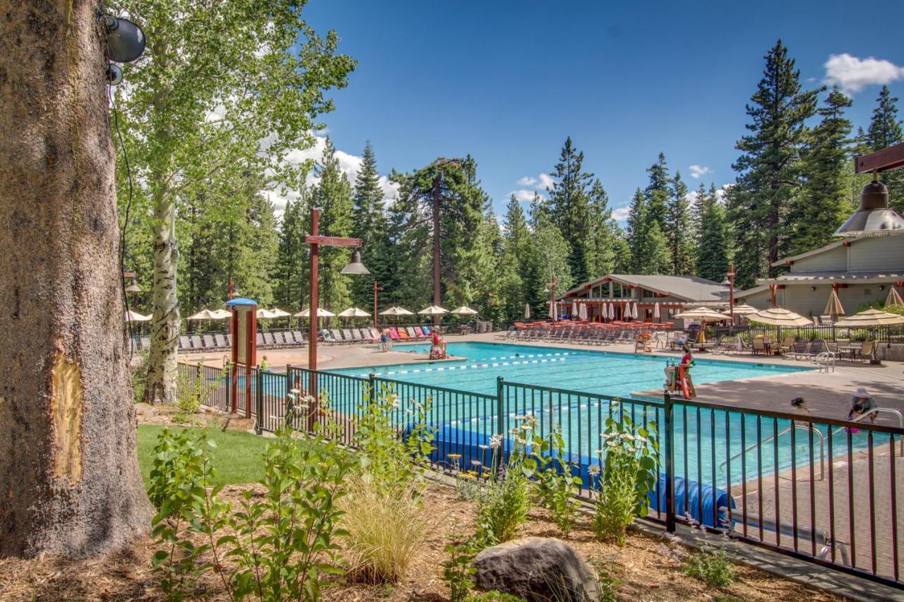 Cozy Condo In Ski Trails Truckee Exterior foto